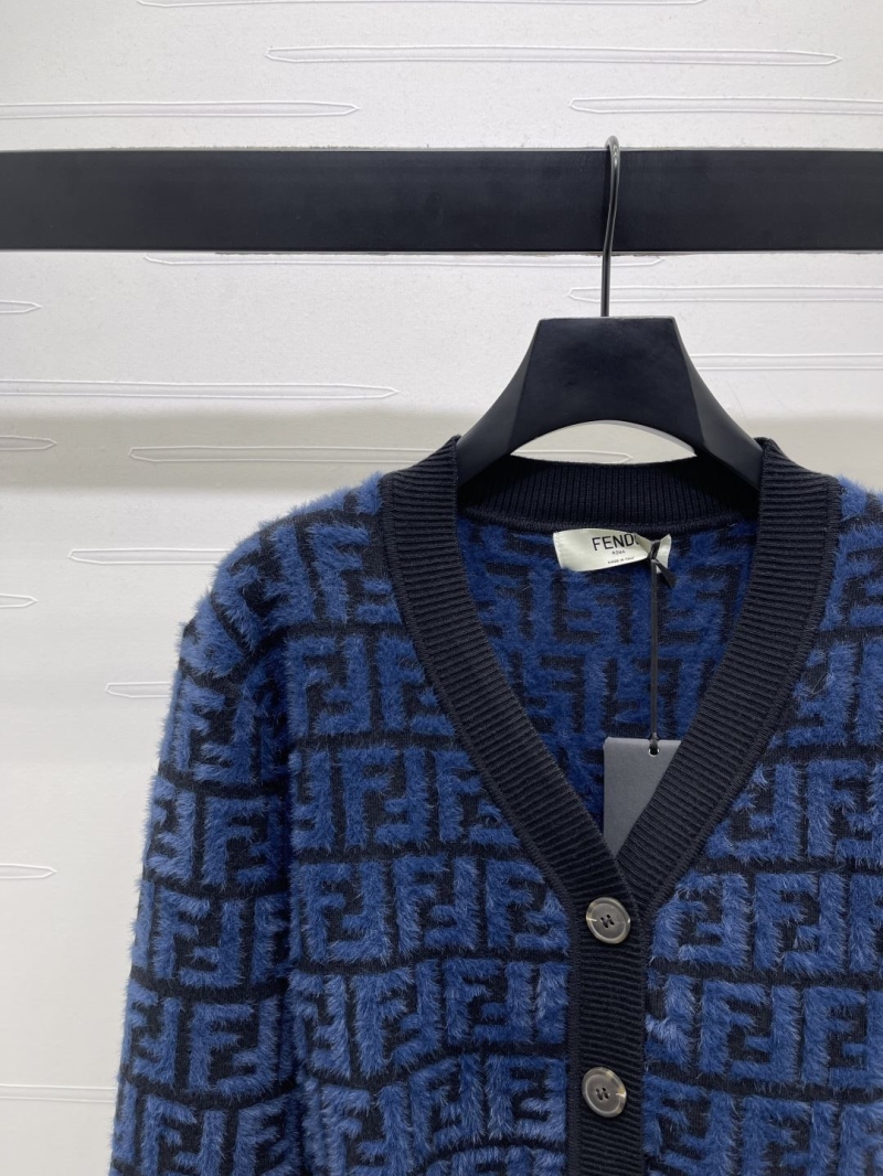 F**di sweater